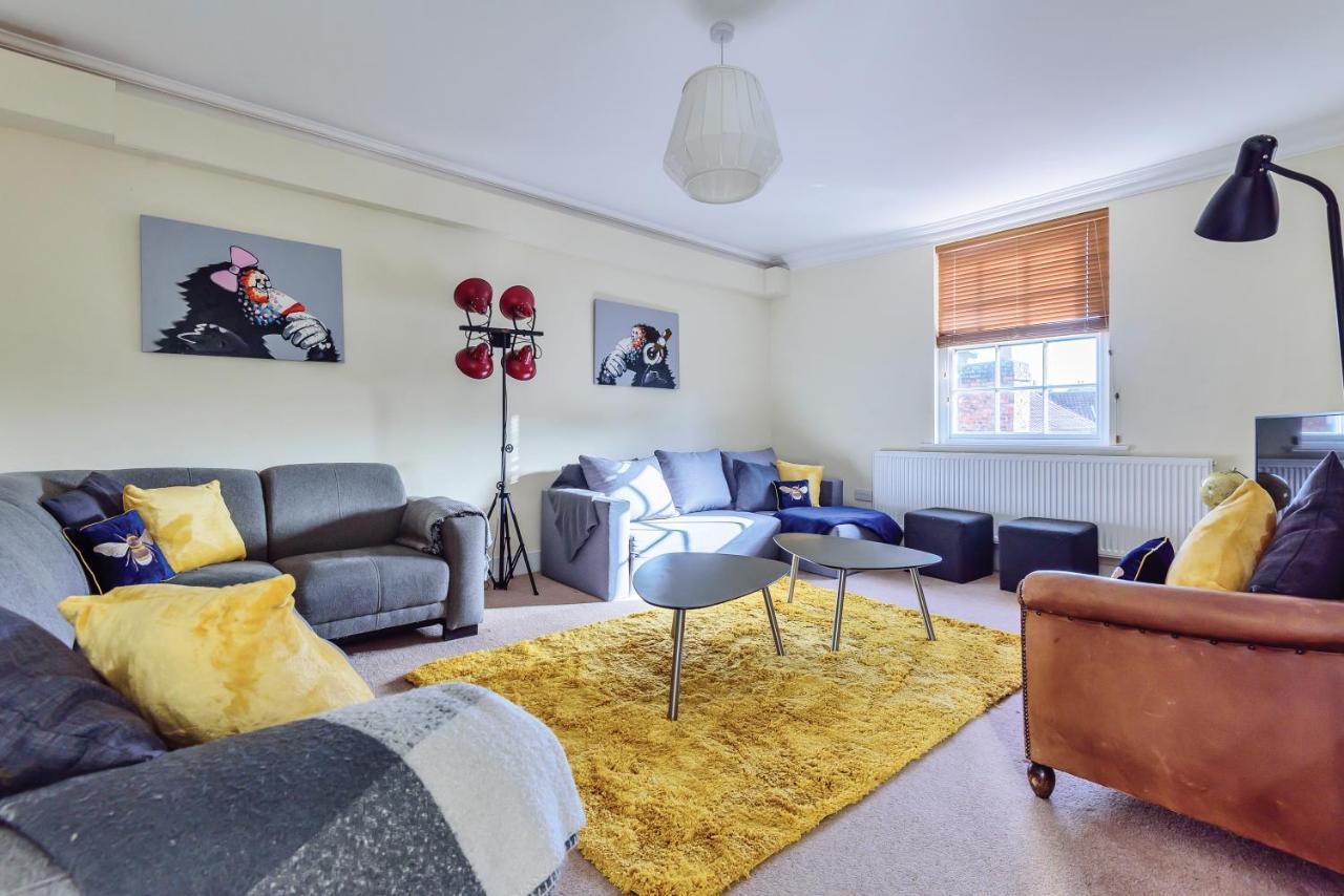 37A Stonegate Loft Apartment Йорк Екстериор снимка