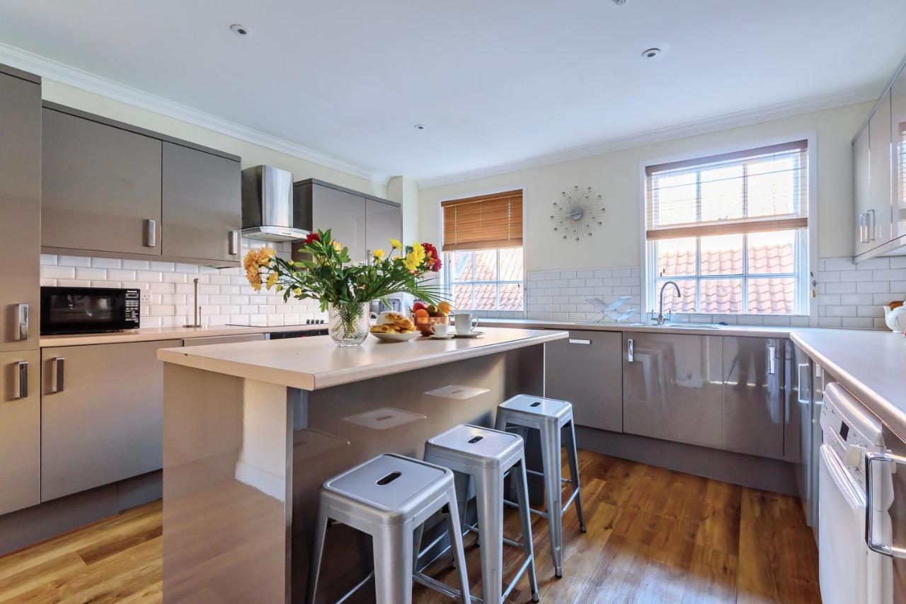 37A Stonegate Loft Apartment Йорк Екстериор снимка